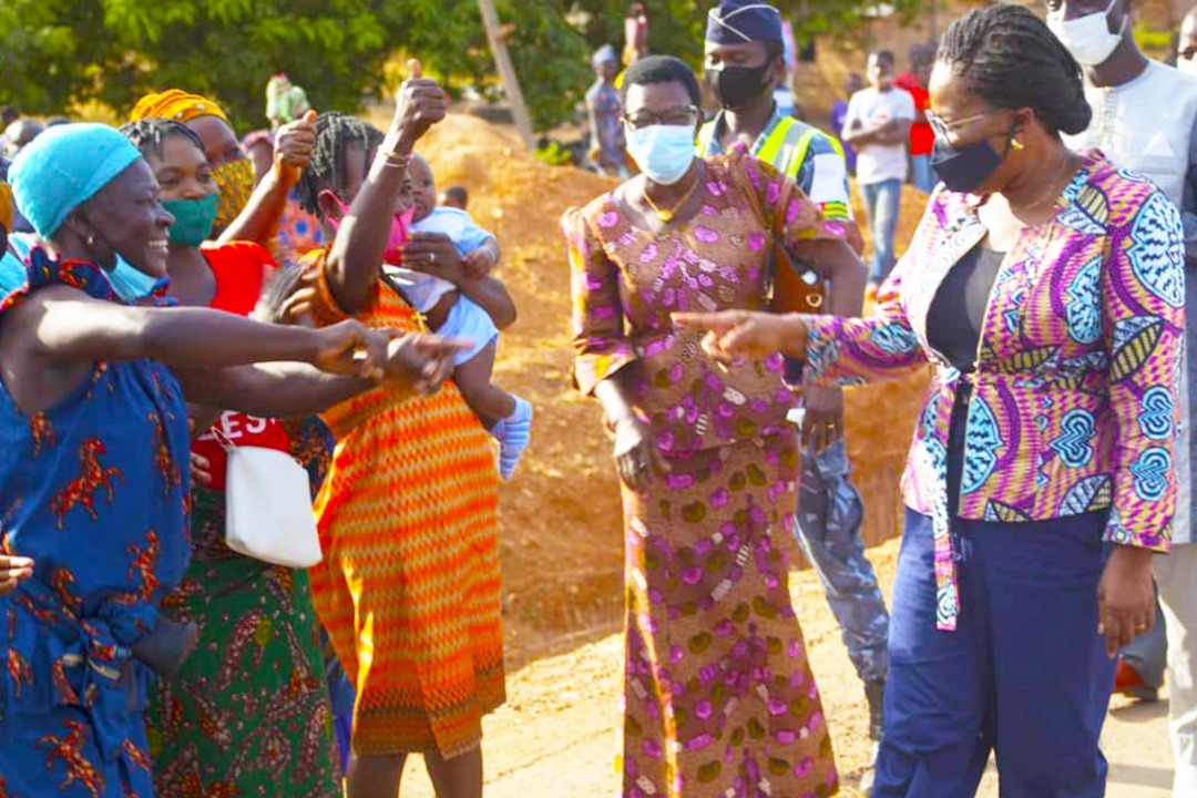 Lire la suite à propos de l’article 08 mars 2021 : Victoire Tomégah-Dogbé célèbre la femme togolaise