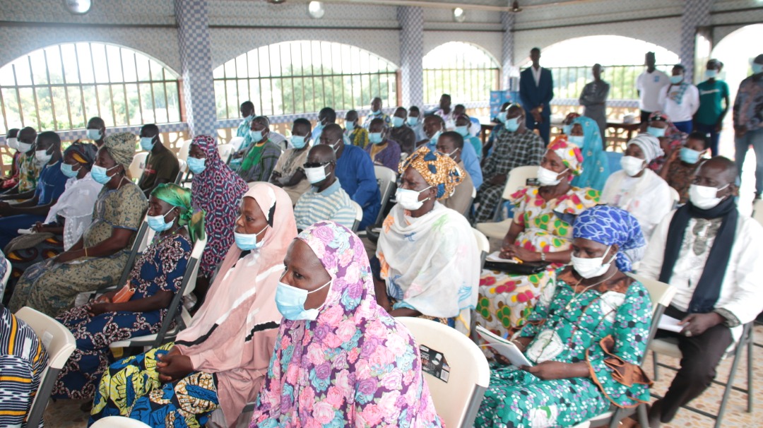 Lire la suite à propos de l’article Formation UNIR- Cinkassé : le Général Yark Damehame exhorte à travailler dans le sens de la paix