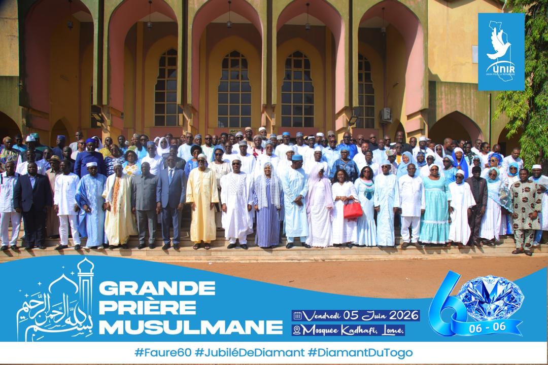 Lire la suite à propos de l’article 60ème anniversaire du Président Faure : une prière musulmane à Lomé pour rendre grâce à Allah