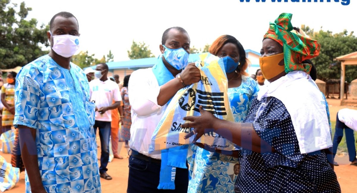 3749aaa8ee129d7e919bddcc7e09cd36