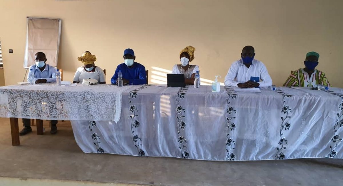 475699d297afae315ef802312426354e