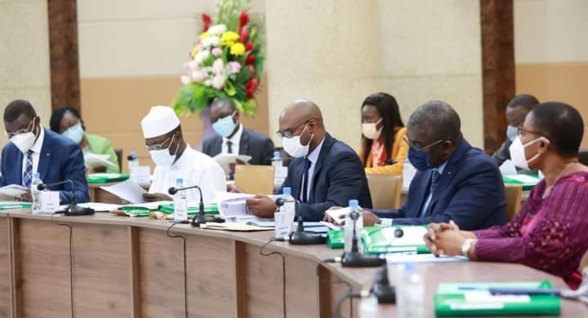 6fe1c589e796bff64c81da223cb0c48f