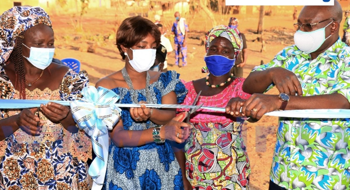 8e5f062e9750688c028aaa3058da9ec4