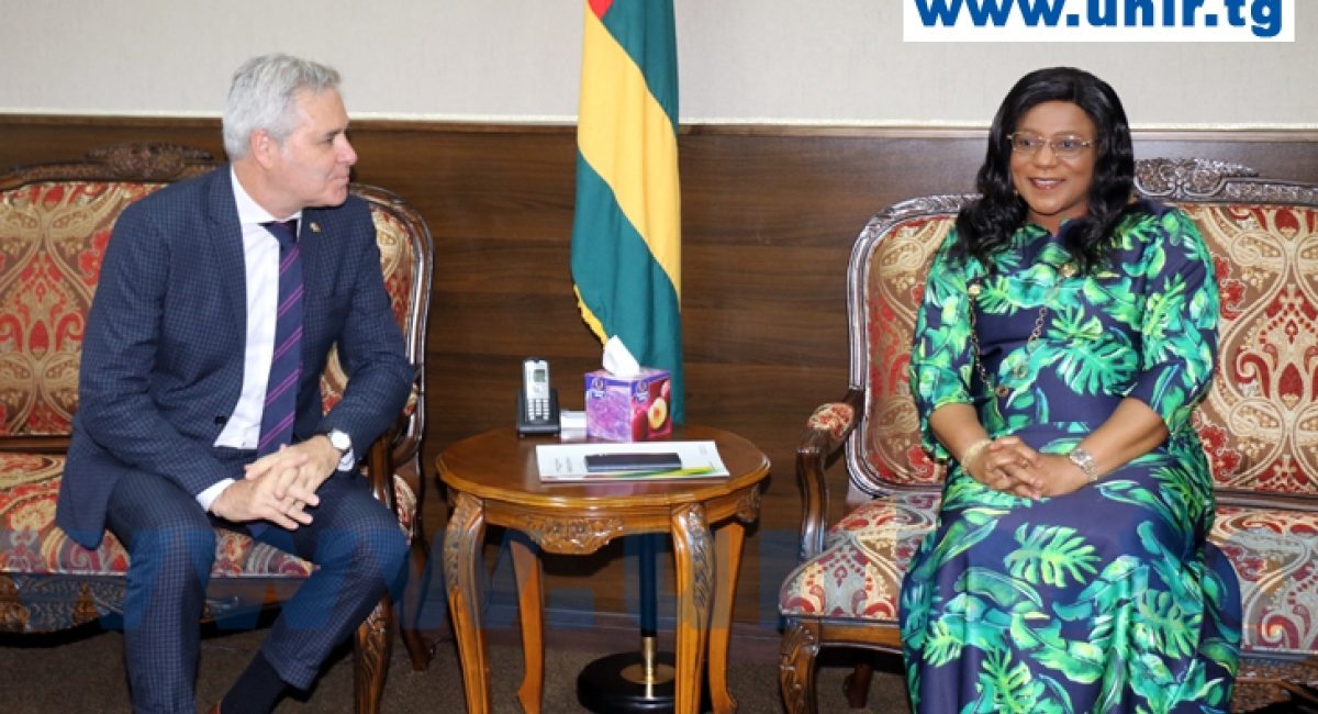 9415f9bcd76598f9c08127db1641b596