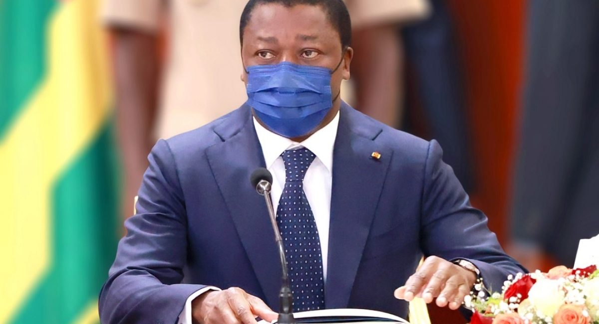 9e02f79f72eca3ca589ae757d97a7173