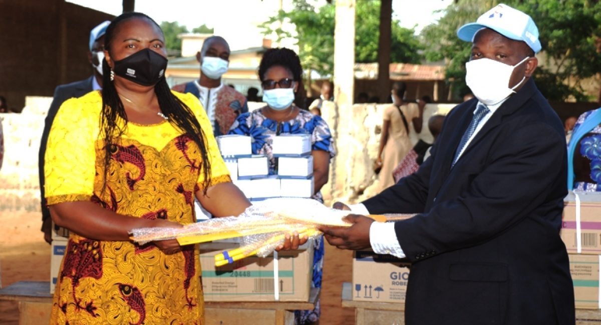 c4416d79eef6dd018bcee3cd8b8ba561