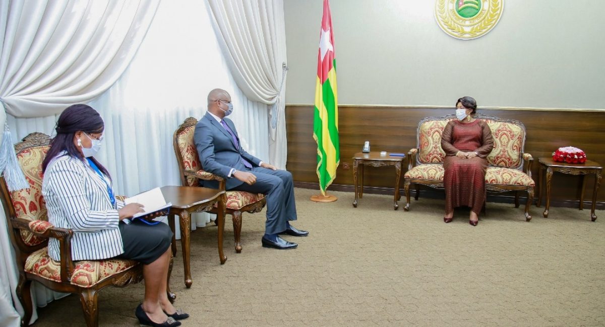 cfee1df0aef1bf88281266898fc4ff19