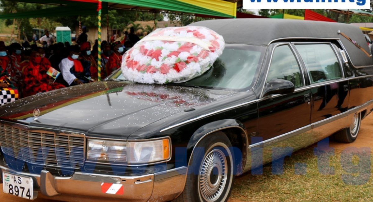 d6086de322f98f66cc694f32ea284557